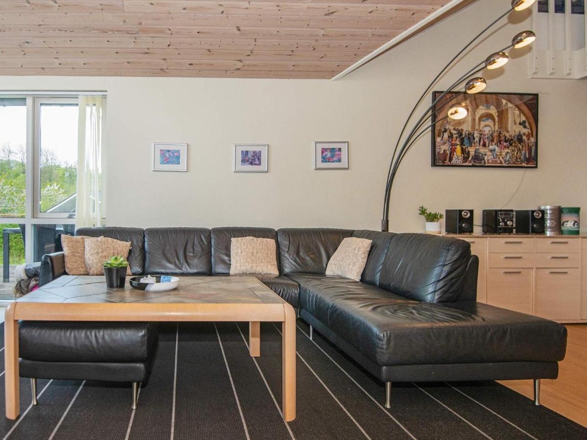 12 Person Holiday Home In Aabenraa Loddenhoj Ngoại thất bức ảnh